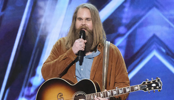 when did chris stapleton win the voice