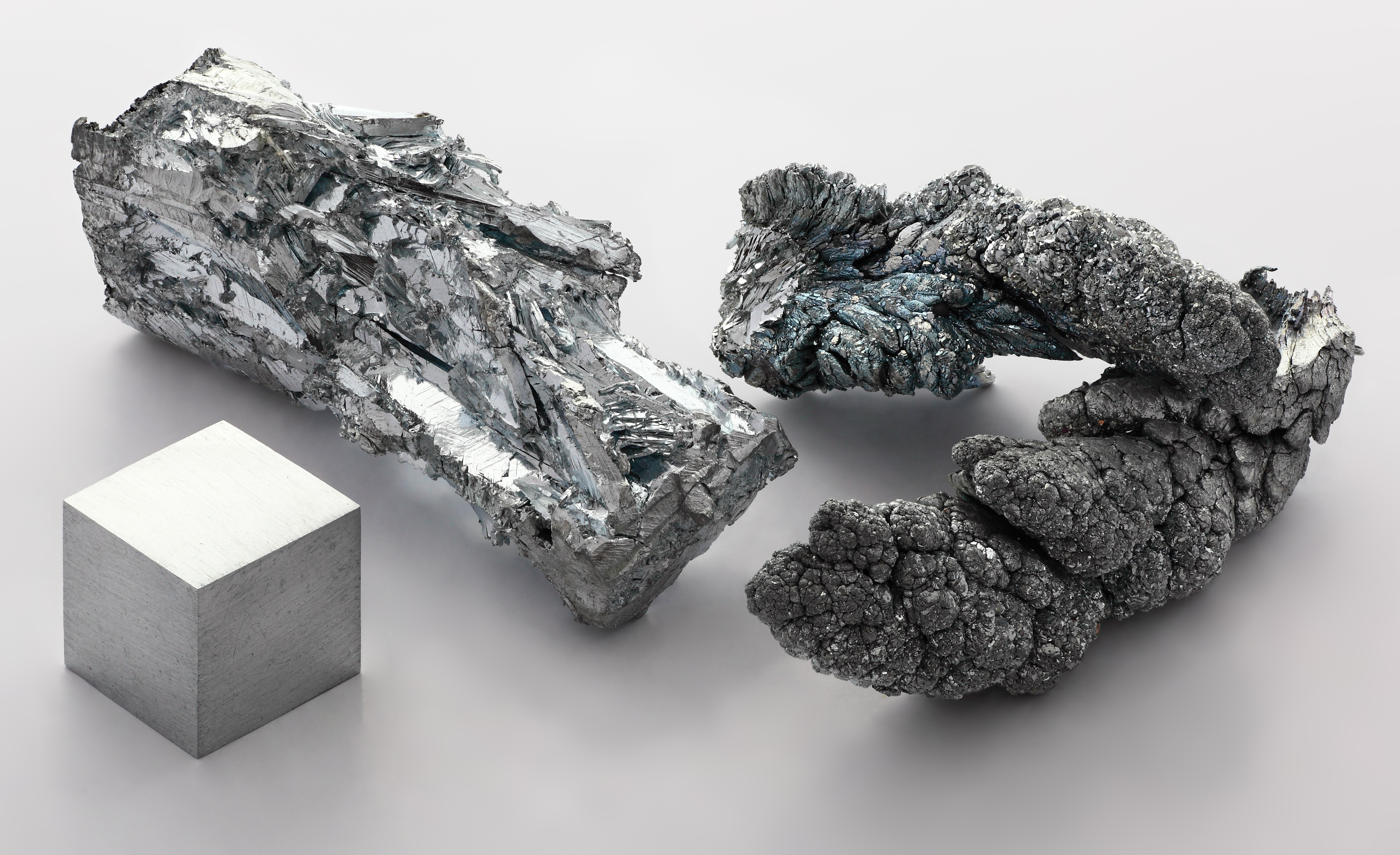 which element is likely to be the most brittle? selenium cobalt platinum zinc