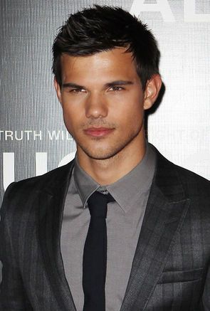 what is taylor lautner ethnicity