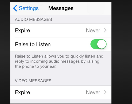 can someone tell when you listen to their audio message imessage
