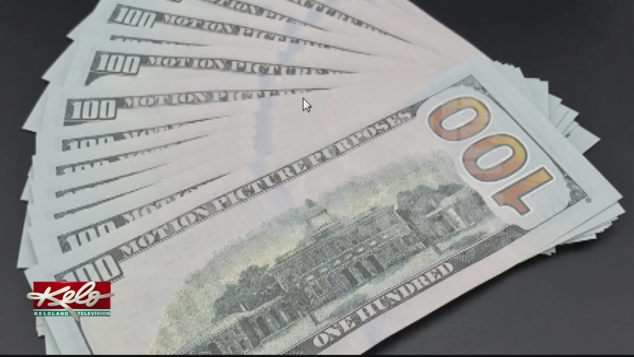 tracking dollar bill