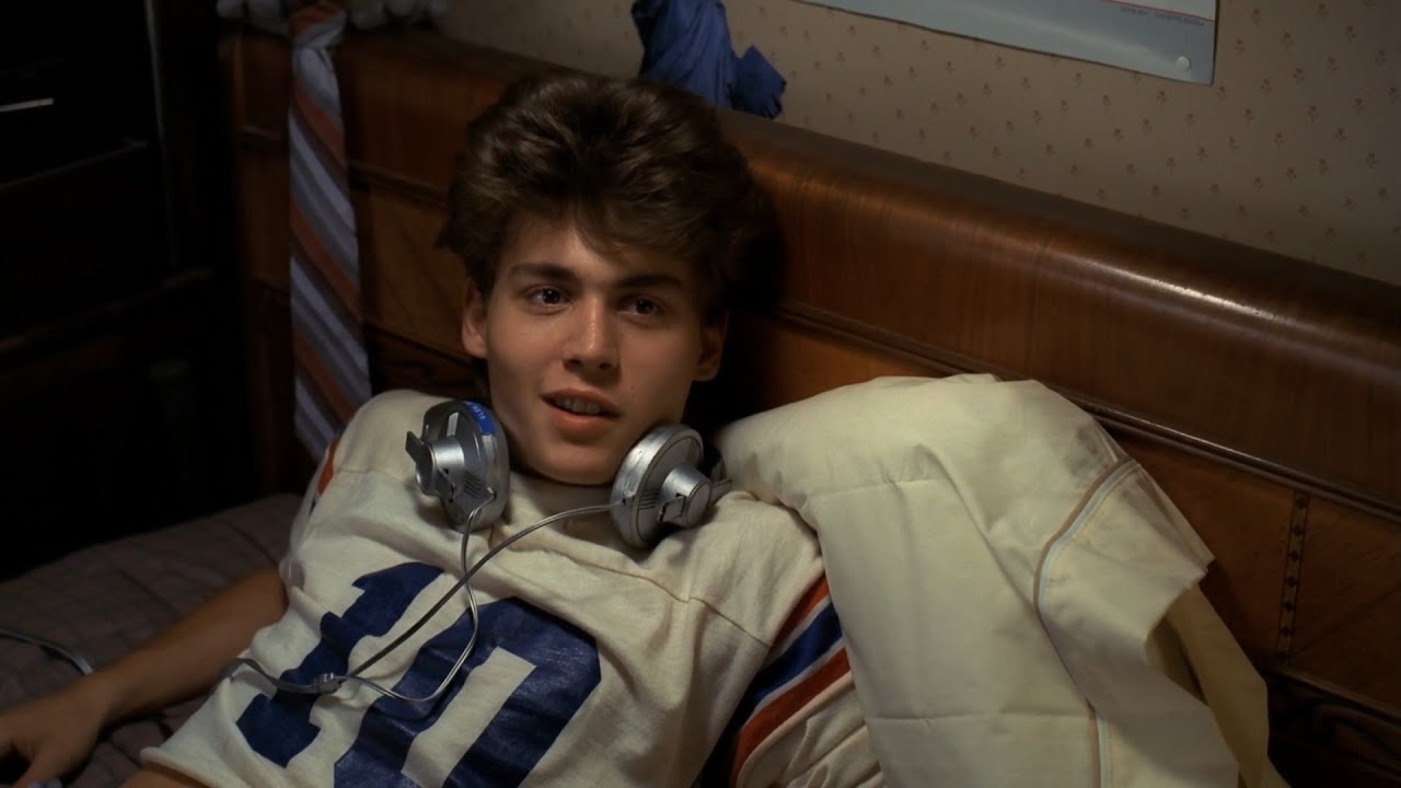 how old was johnny depp in nightmare on elm street