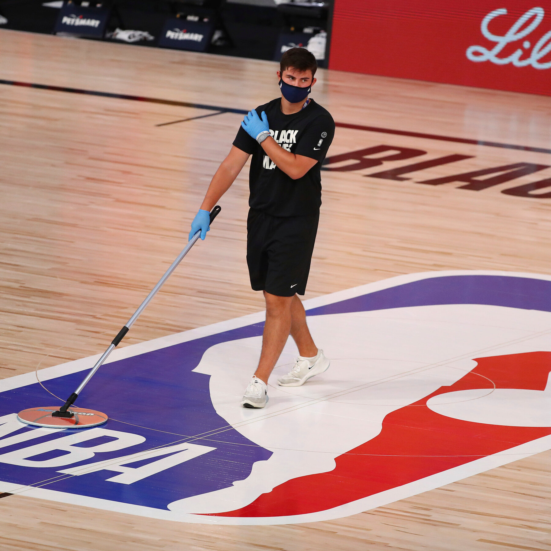 how to become an nba floor cleaner