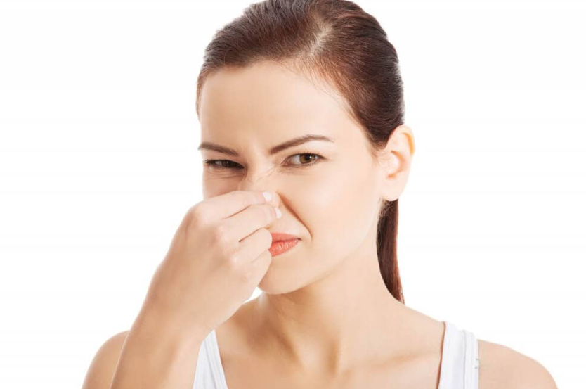 how to get rid of bad smell from crown