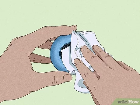 how to clean smoke buddy