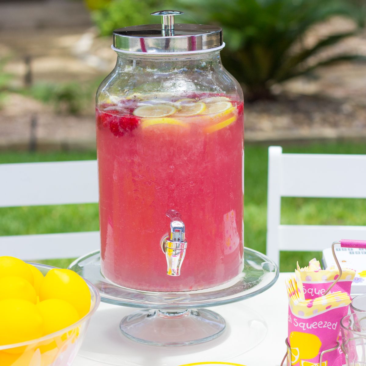 difference between pink lemonade and lemonade