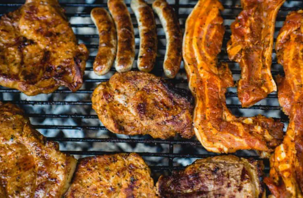 smoking multiple meats at once