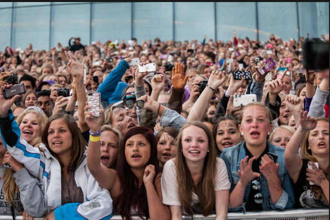 What Are Justin Bieber Fans Called? Exploring the Fandom Terminology