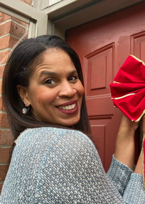 holly frazier height