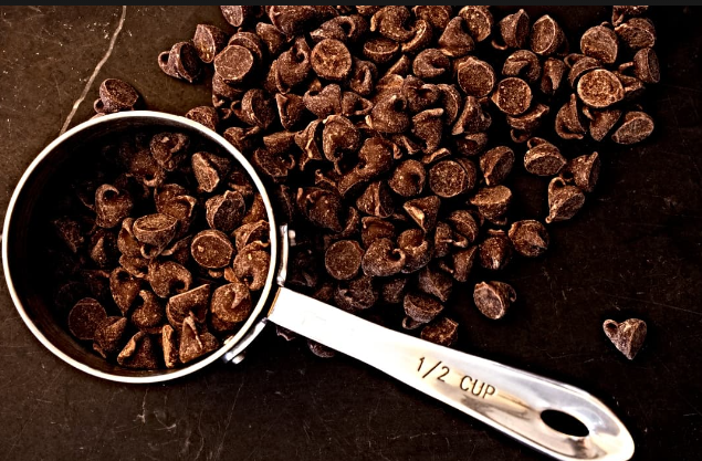 1 cup chocolate chips in grams
