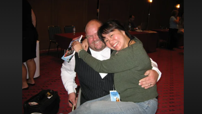 how to sit on someone's lap