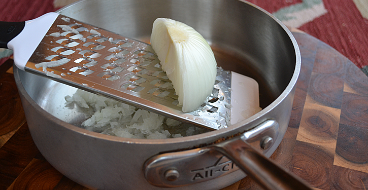 how to grate an onion