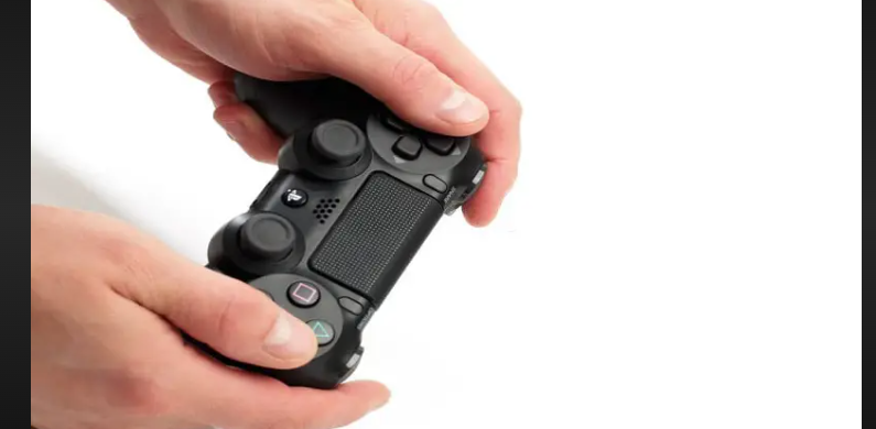 ps4 controller only works when plugged in