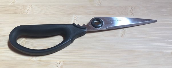 how to open tylenol bottle